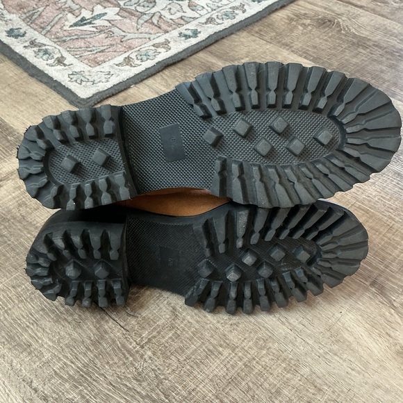 AEROSOLES Brown Suede Ankle Boots - Picture 5 of 8